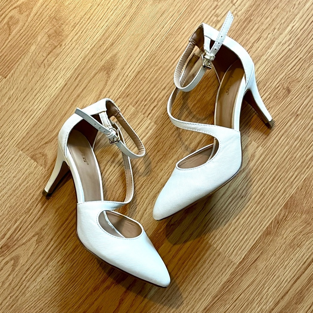 Apt. 9 Frittata High Heels Size 5.5 Off-White